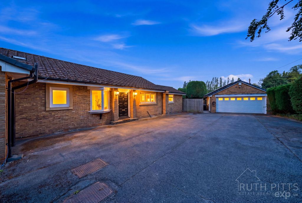 Property photo 1 of 50