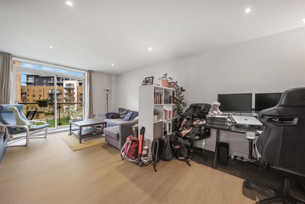 Property photo 1 of 14 Flat 38, Cherrywood Lodge - Hsrxqognktngxkyoogea.J