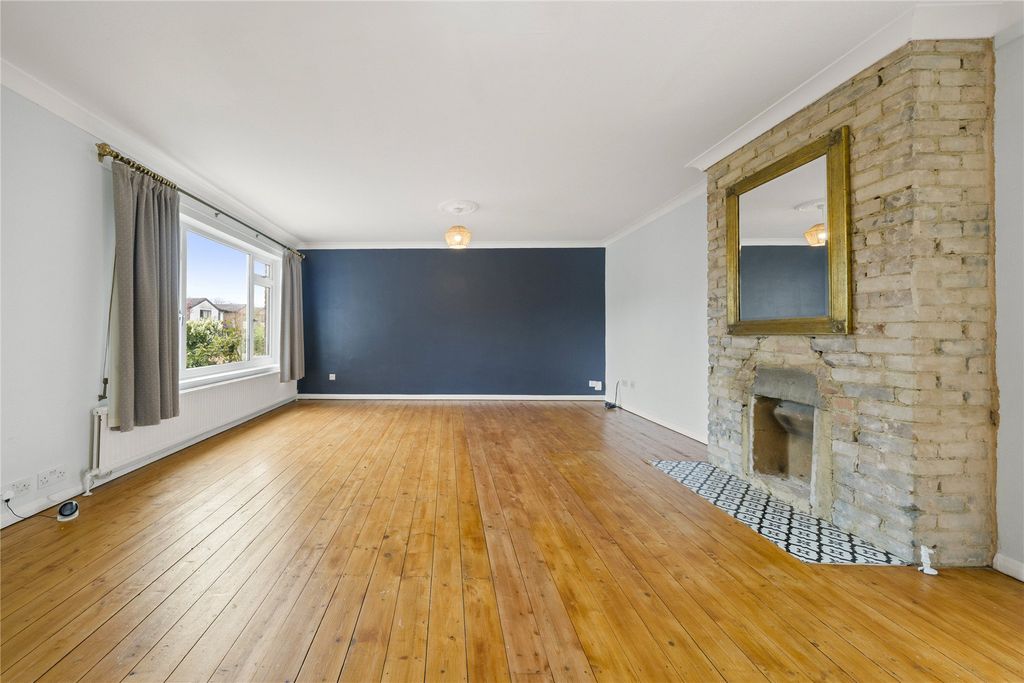 Property photo 2 of 15 Picture No. 07