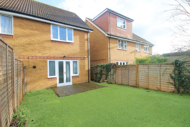 Property photo 3 of 11 Photo 7