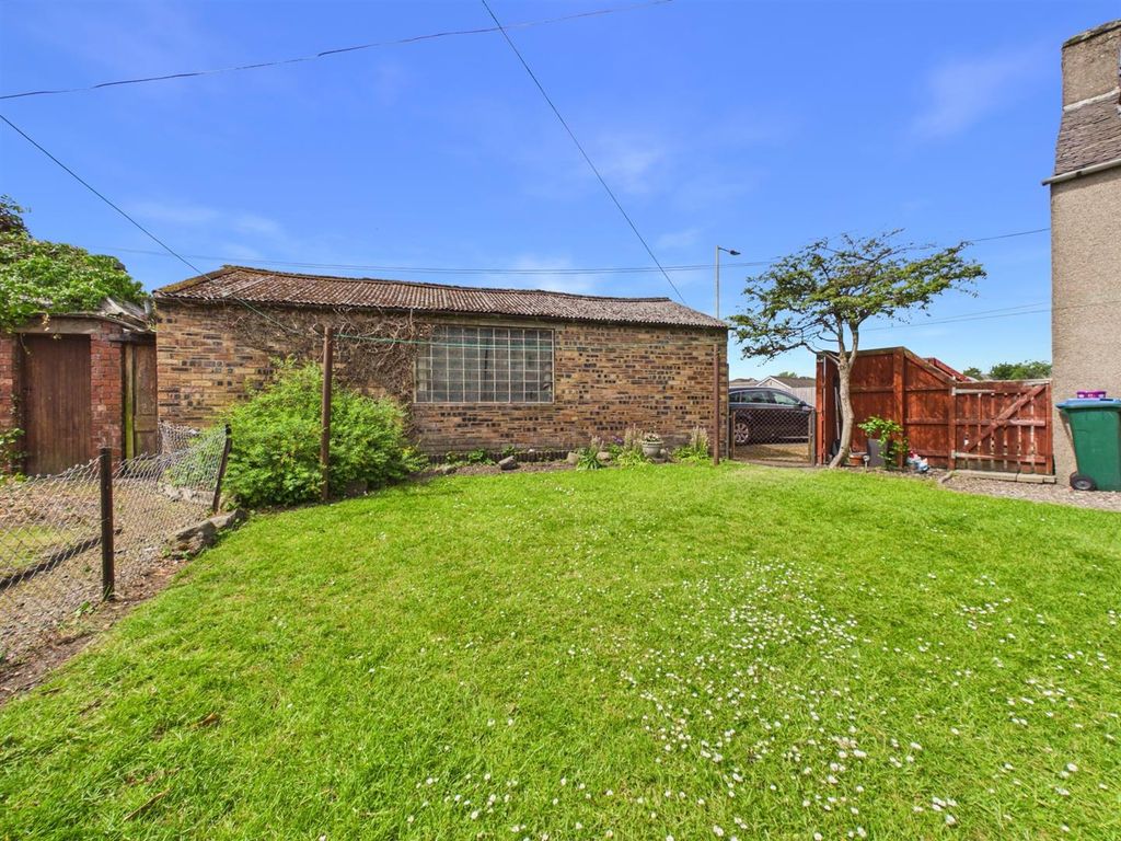 Additional image 15 of 2 bed flat for sale93 Glover Street, Perth PH2