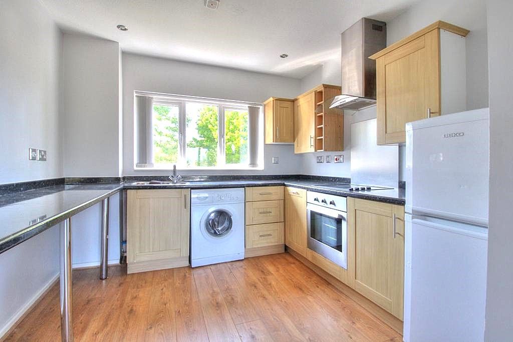 Property photo 1 of 4