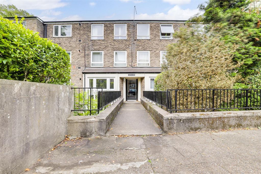 Property photo 1 of 10 09.Jpg