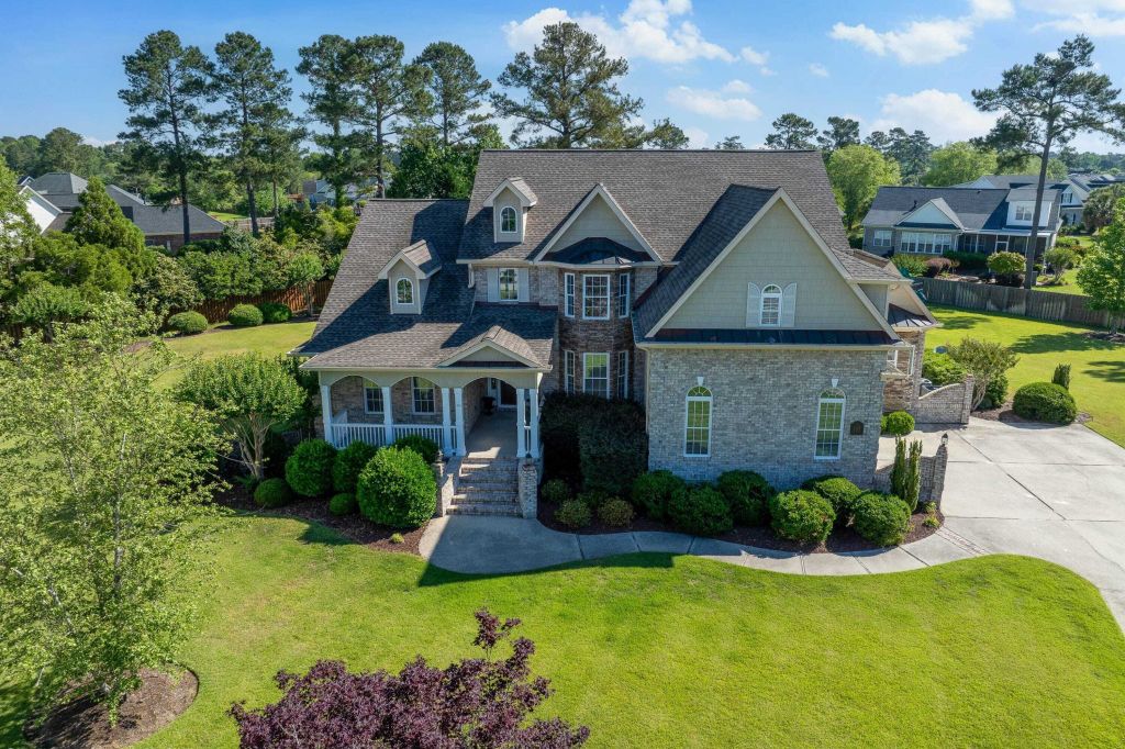 Property photo 1 of 31