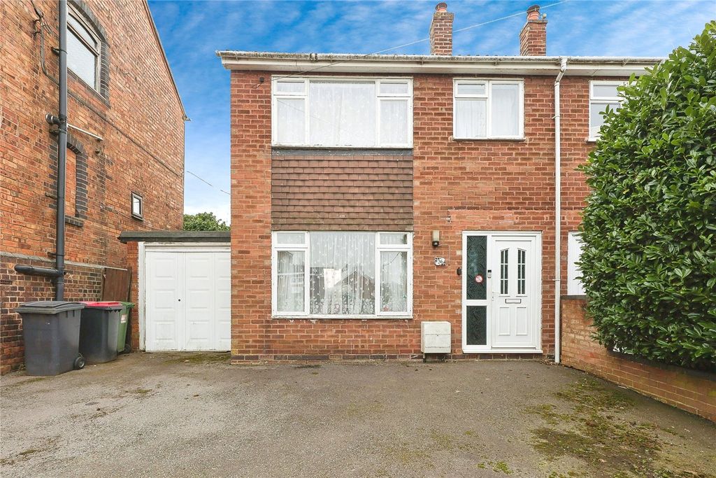 Property photo 2 of 16 Picture No. 02