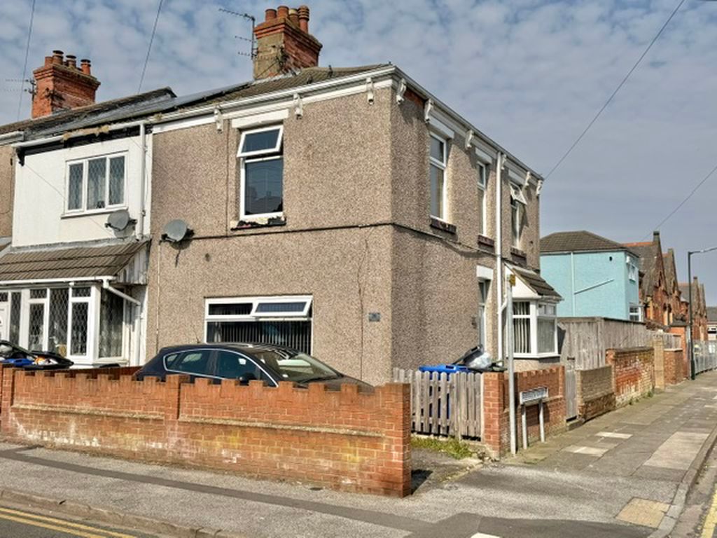 Property photo 1 of 15 Front