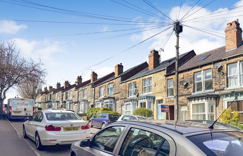 Property photo 3 of 5