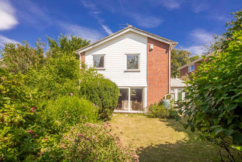 Property photo 2 of 16
