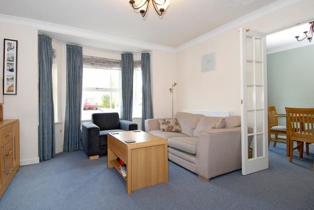 Property photo 3 of 8 Internal View