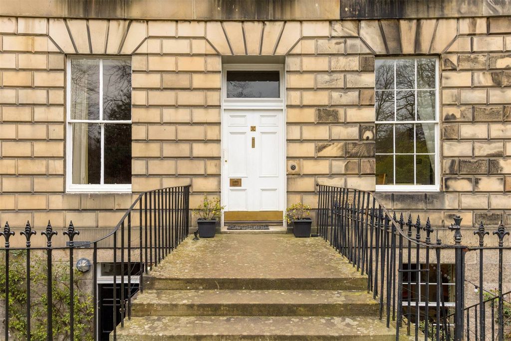 Property photo 2 of 20 Picture No. 26