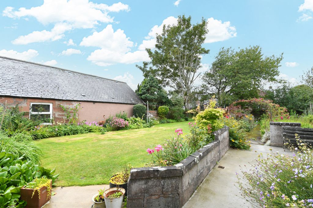 Property photo 3 of 24 Rear Garden