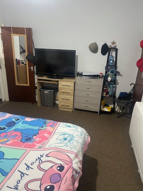 Property photo 2 of 6