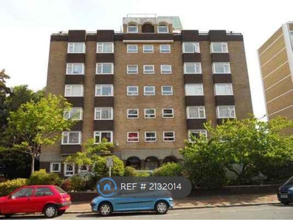 Property photo 1 of 8 Westdown House