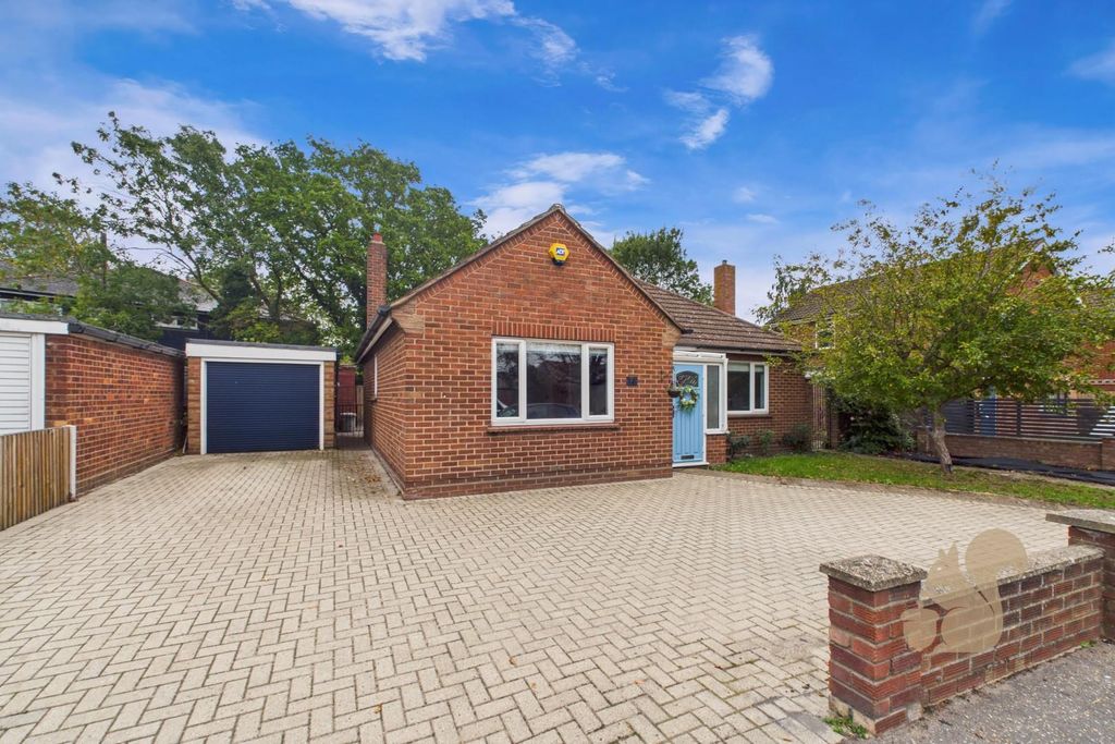 Property photo 1 of 22 Cam01659G0-Pr0584-Still027.Jpg
