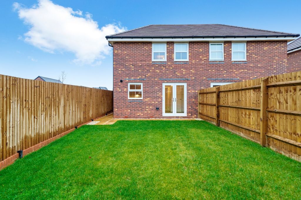 Property photo 3 of 16 Picture No. 39