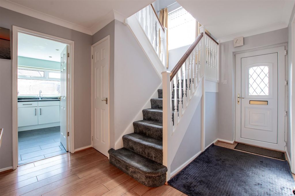 Property photo 3 of 20 Dsc_4257-Hdr.Jpg