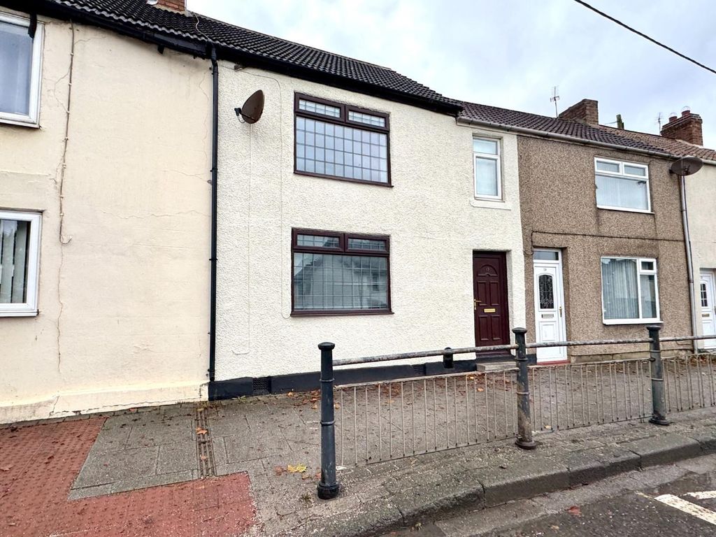 Property photo 1 of 16 External