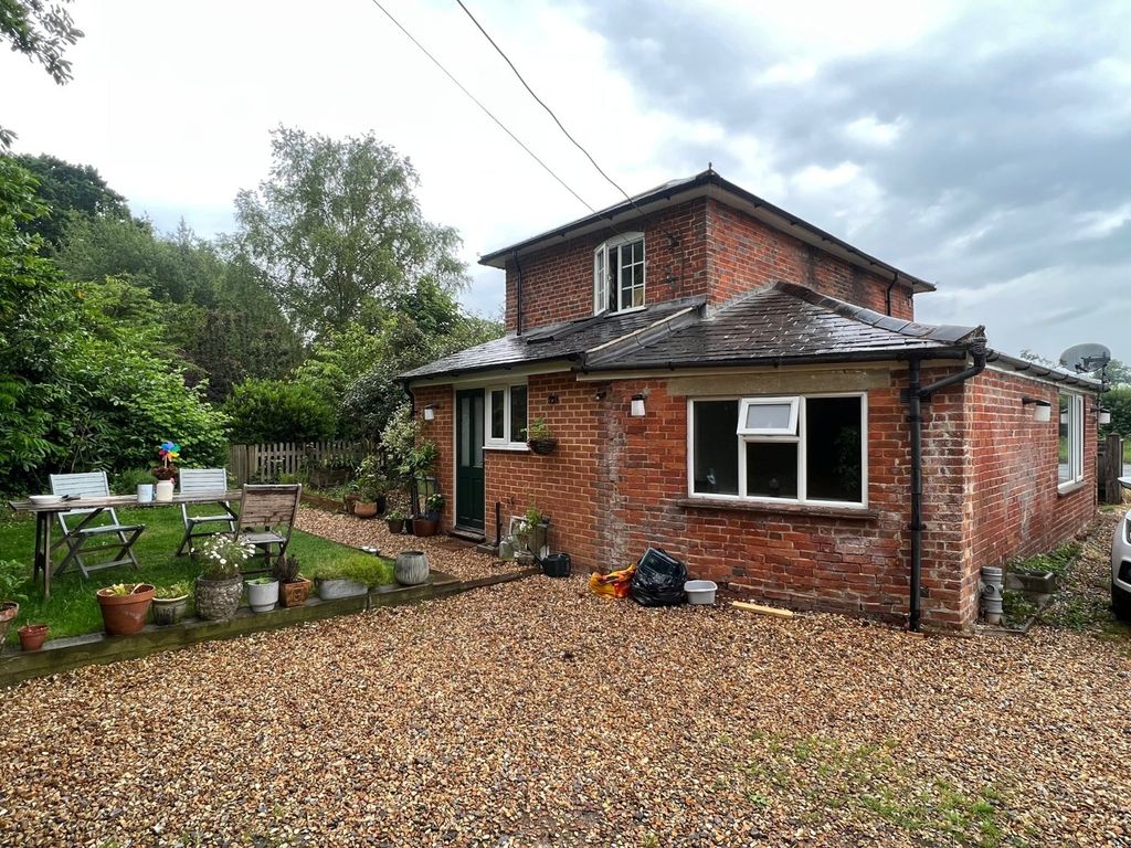 Property photo 1 of 11 Picture No. 12