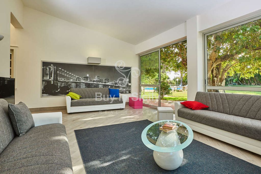 Property photo 2 of 41 <Alttext/>