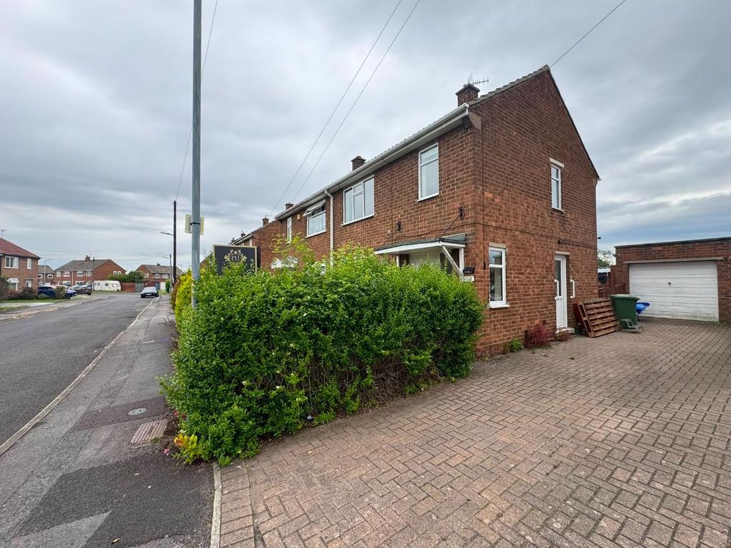 Property photo 2 of 10 8B67d261-Cf46-48B0-B3A3-2Eed3c96F064.Jpg