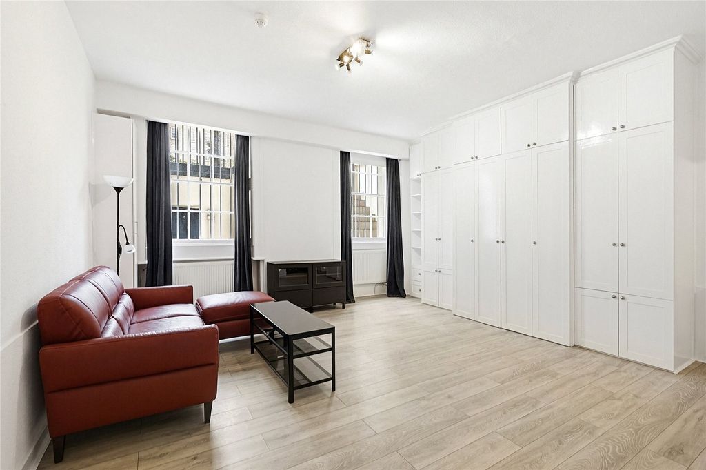 Property photo 2 of 8 Picture No. 05