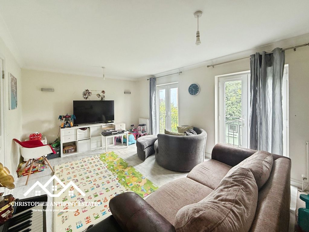 Property photo 3 of 22