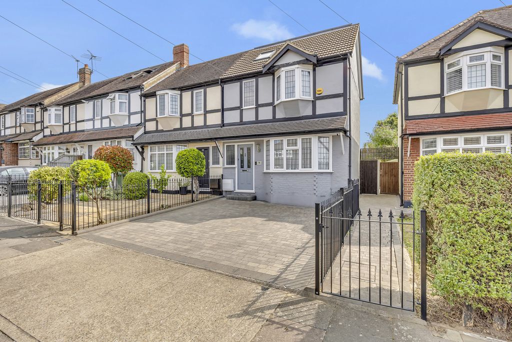 Property photo 1 of 19
