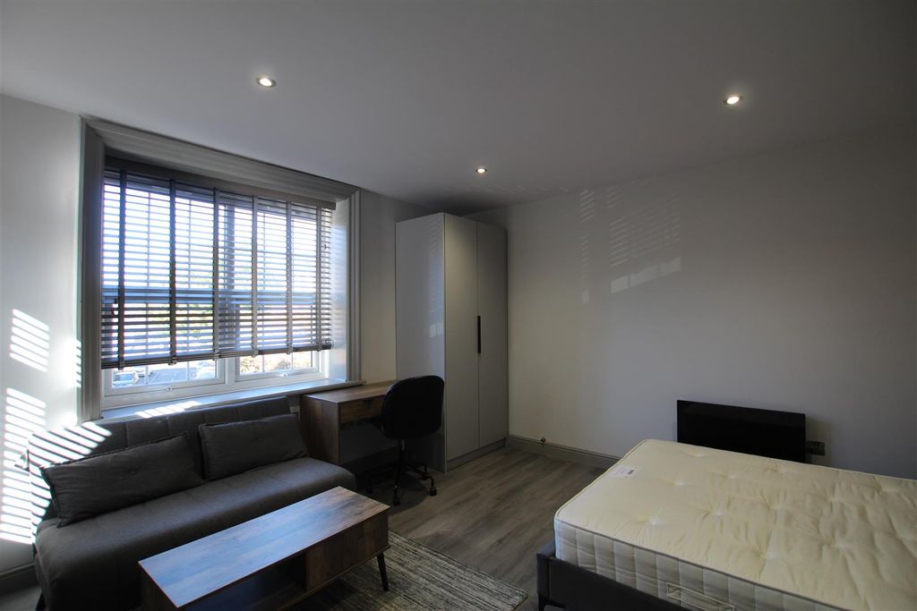 Property photo 2 of 5 Img_1662.Jpg