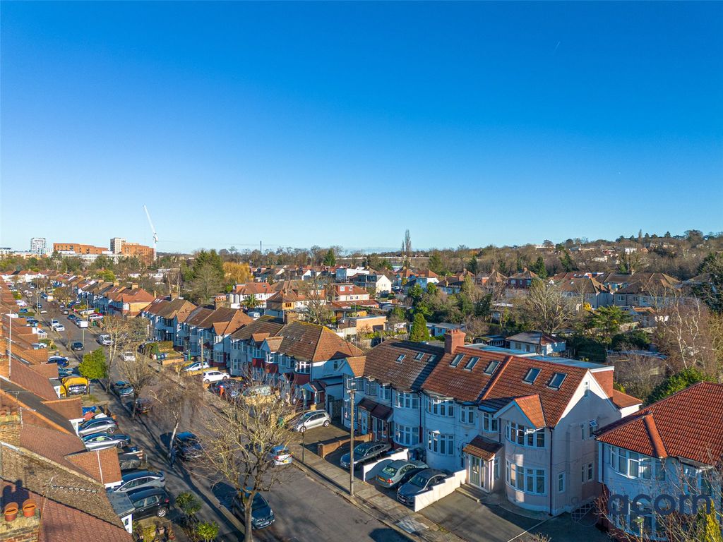 Property photo 1 of 23 Picture No. 06