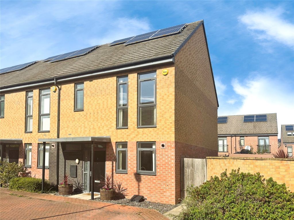 Property photo 1 of 17 Main Picture