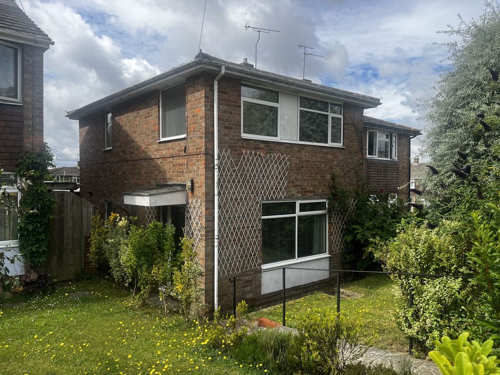 Property photo 1 of 7