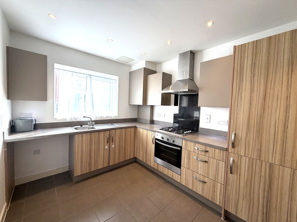 Property photo 1 of 16 1