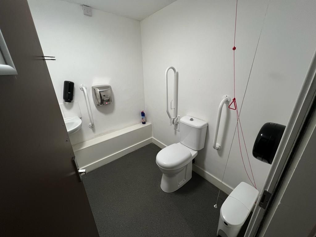 Property photo 2 of 10