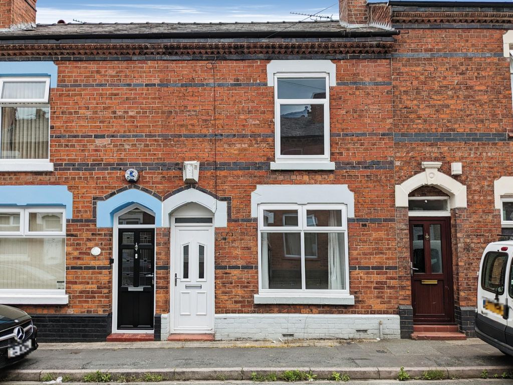 Property photo 1 of 8