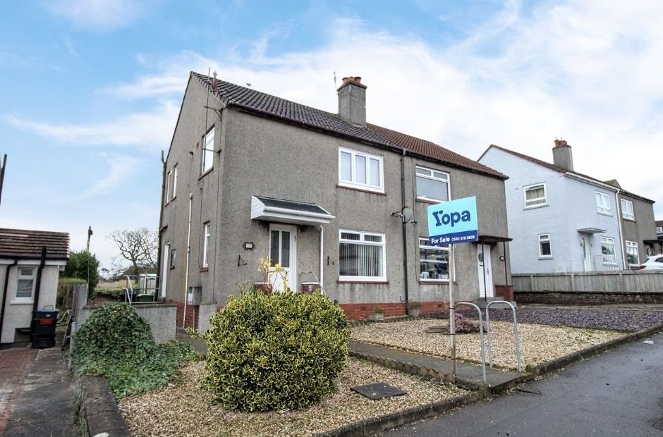 Property photo 1 of 16 Front External