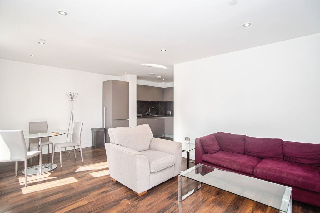 Property photo 2 of 15 Pbox-Img.Jpg
