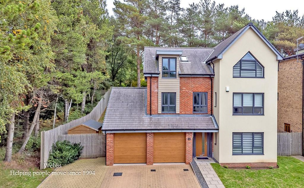 Property photo 2 of 53 3.Jpg