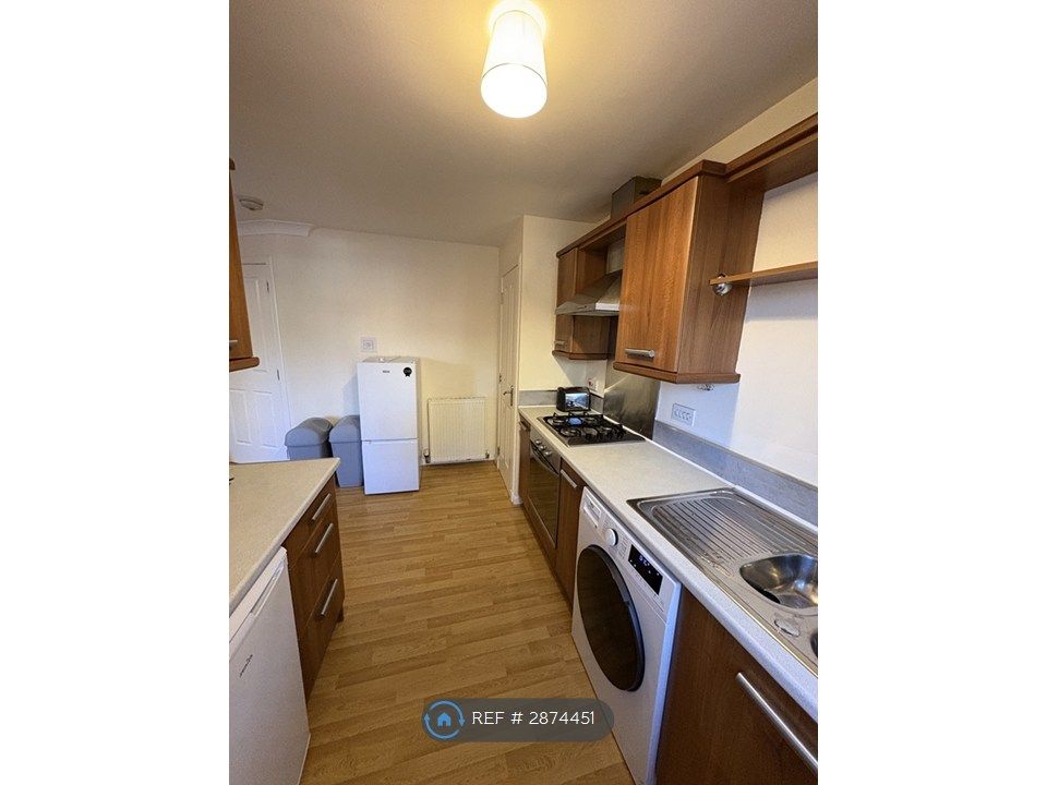 Property photo 2 of 15 Kitchen