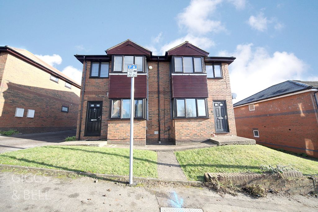 1 bed flat for sale Wigmore