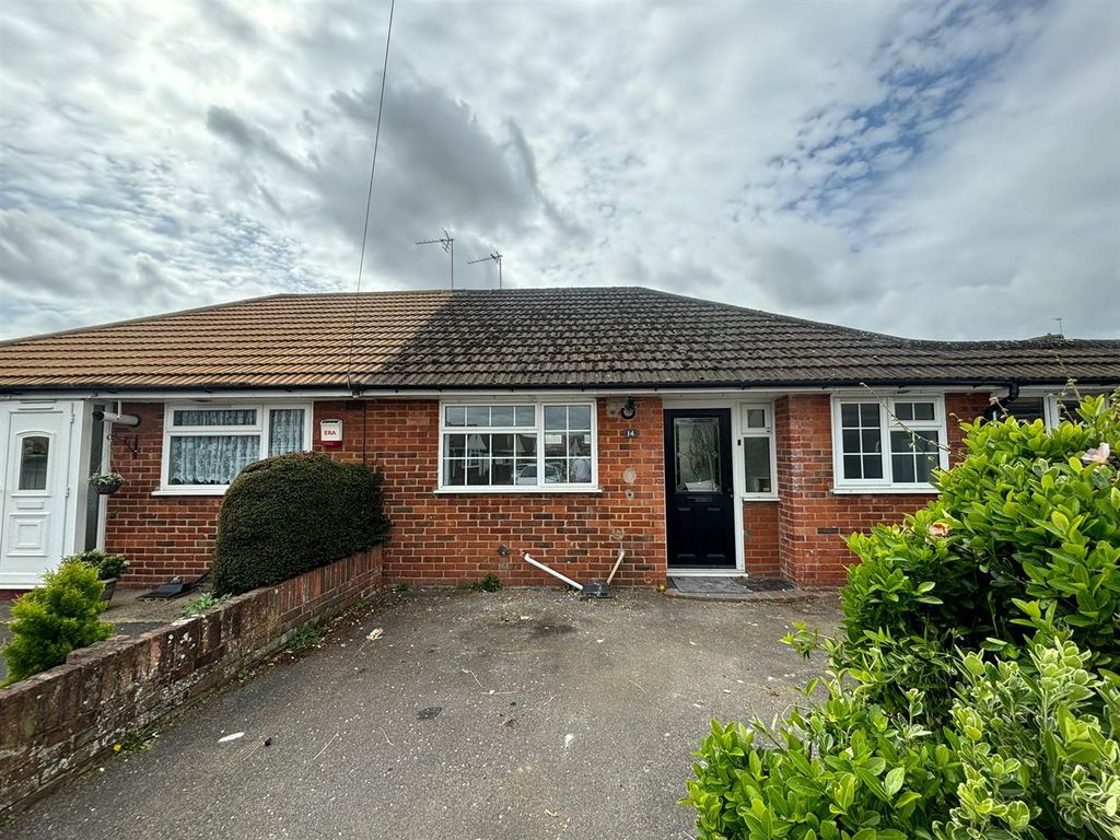 Property photo 1 of 10 External.Jpeg