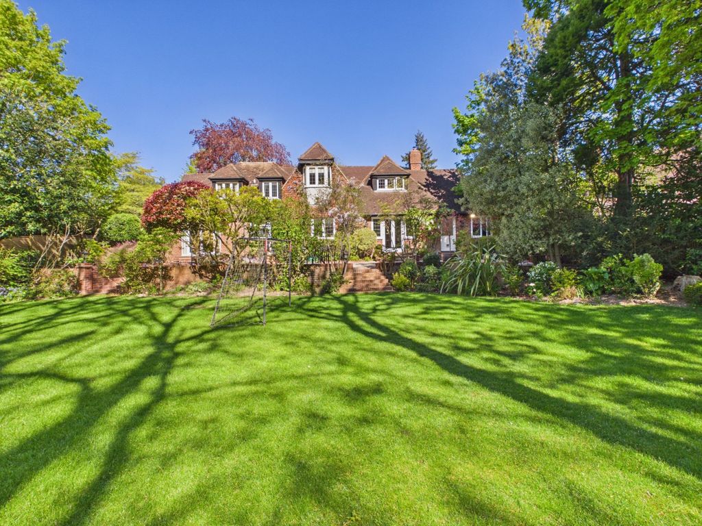 Property photo 2 of 41 Picture No. 43