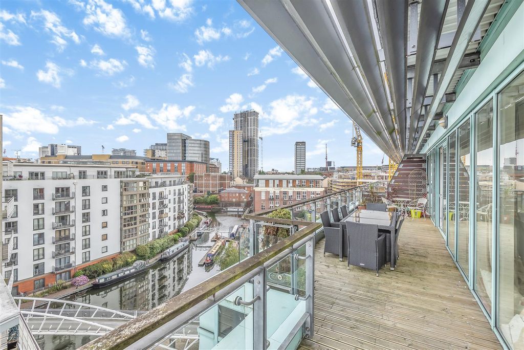 Property photo 2 of 8 513529 (8).Jpg