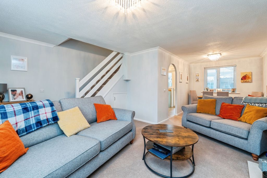 Property photo 2 of 20 Pbox-Img.Jpg