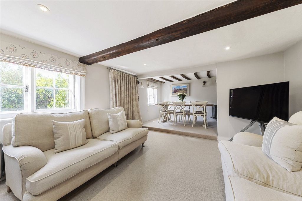 Property photo 2 of 22 Reception / Dining