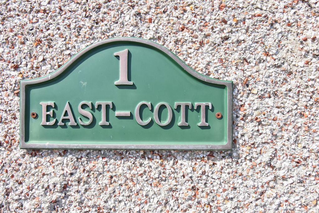 Property photo 2 of 21 1 East-Cott-2.Jpg