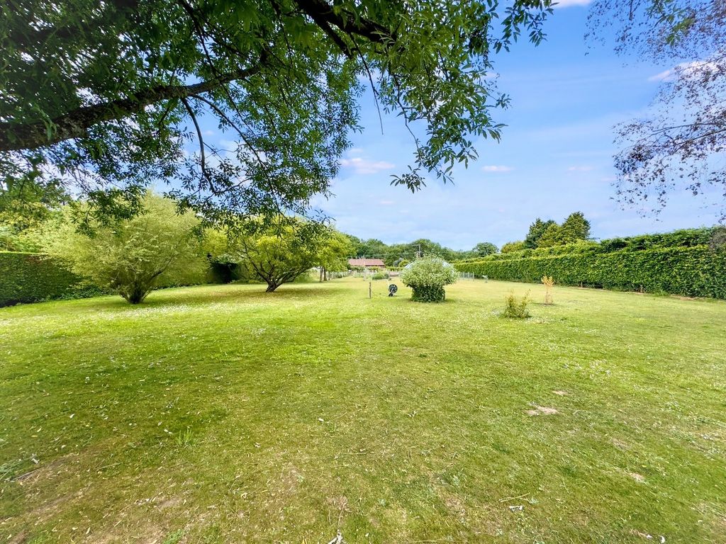 Property photo 2 of 24
