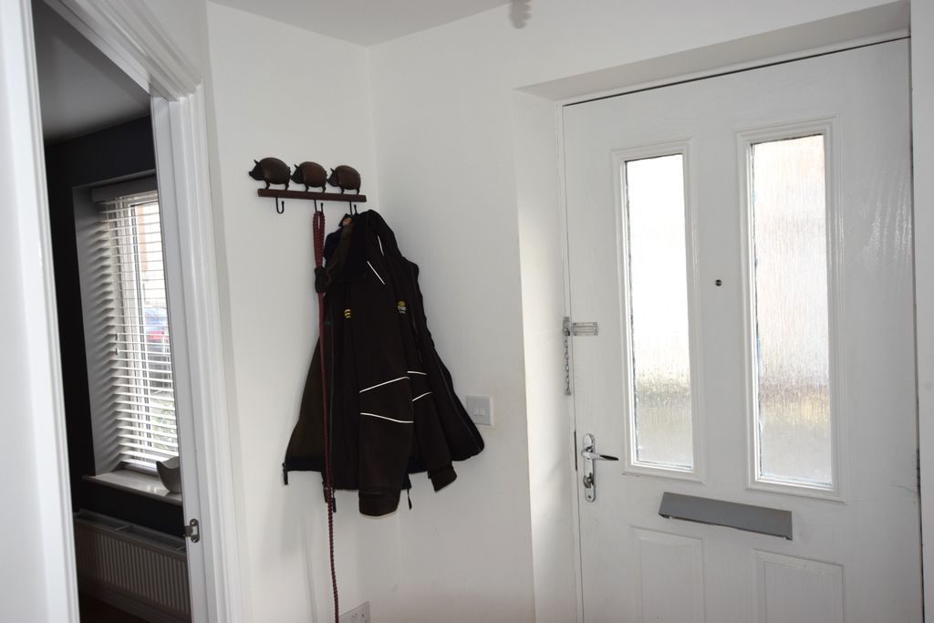 Property photo 2 of 11 Img_1787_2_Original