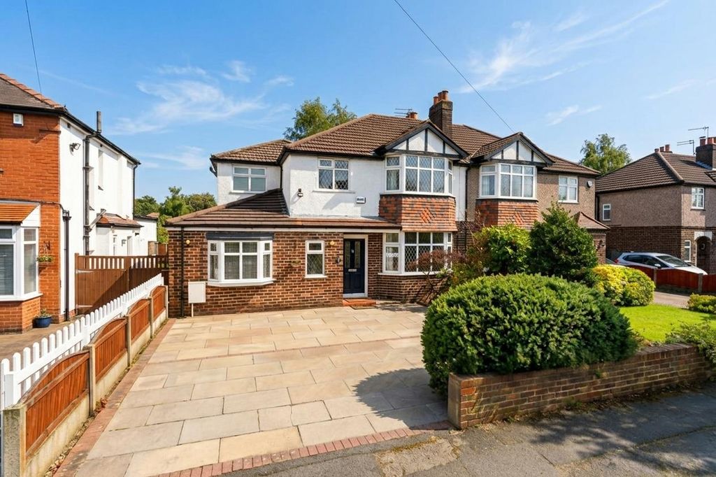 Property photo 1 of 48 Main Photo