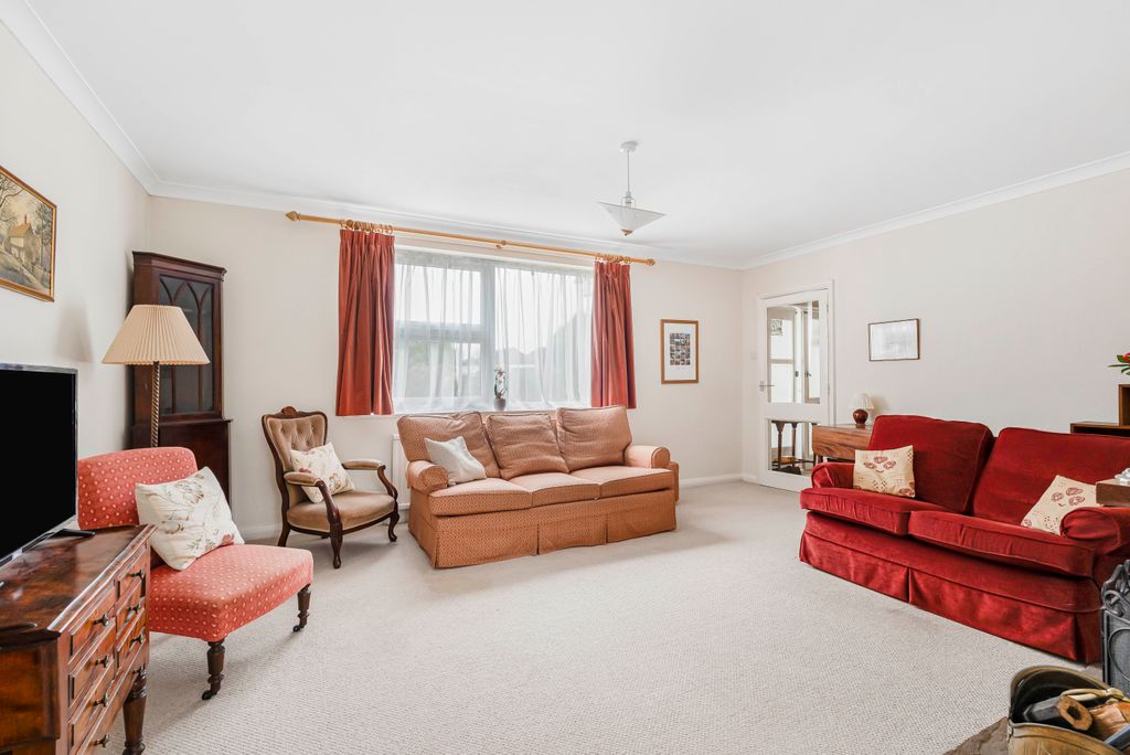 Property photo 3 of 32 2344586