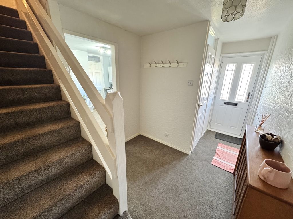 Property photo 3 of 19 Img_3264